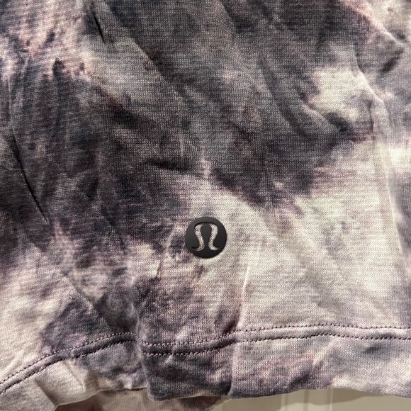 Lululemon shirt - Sz 4 - Picture 3 of 5
